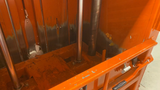 Förhandsvisning (thumbnail) från videon MSBMC1632660 BalpressningsfÃ¶rsÃ¶k av plastfÃ¶rpackningar och frigolit 1 av 2